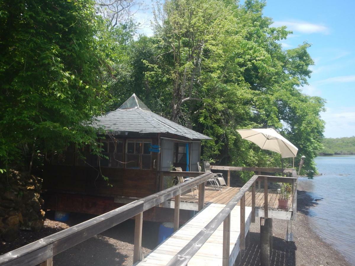 Beached Bungalow Overlooking The Pacific Ocean Бока-Чіка Екстер'єр фото